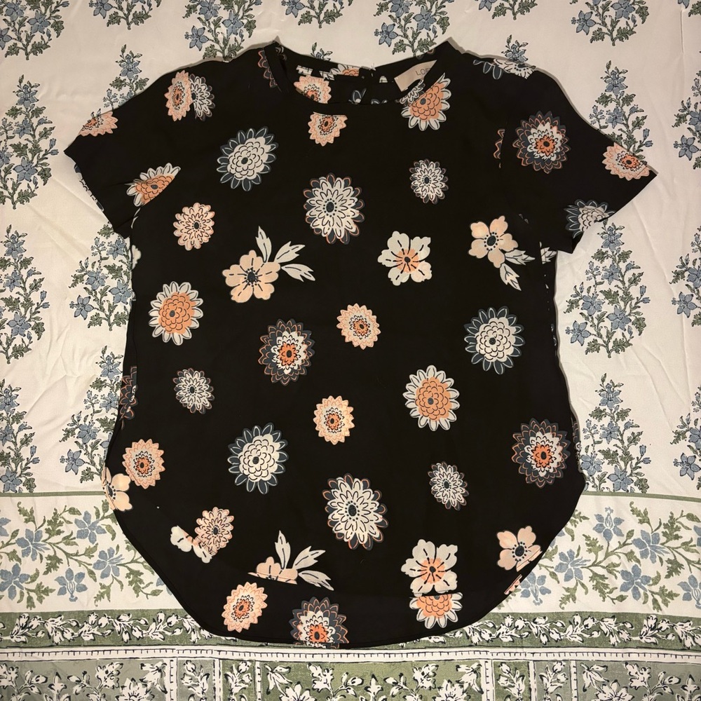 Like-New LOFT Floral Top